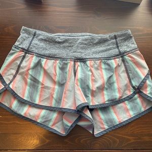 lululemon Speed up Shorts 2.5”